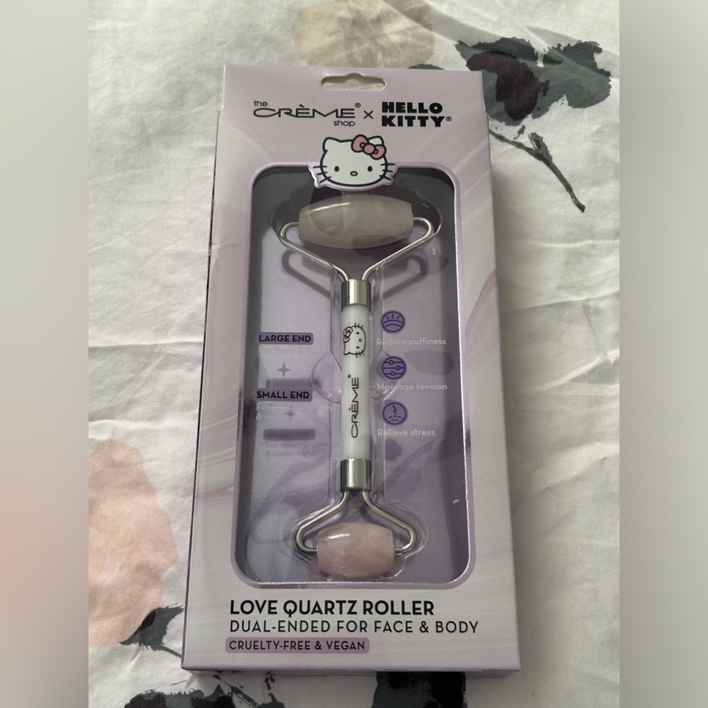 The Creme Shop Hello Kitty Face and Body Quartz Roller